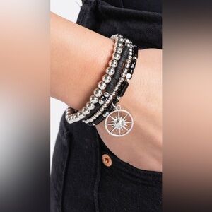 Nuanced Navigator black Bracelet Set